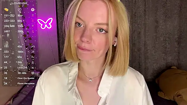 Snapshot of Marry_Sornatiko chatting on 07-18-26, 06:16 Marry Sornatiko online show from 07-18-26, 06:16