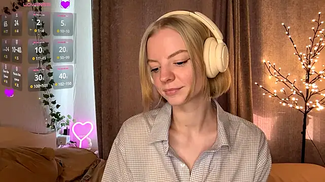 Snapshot of Marry_Sornatiko chatting on 06-04-26, 04:11 Marry Sornatiko online show from 06-04-26, 04:11