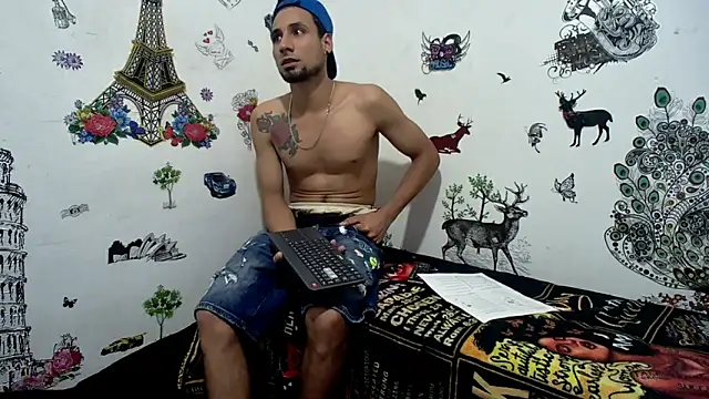 Couplesweethot online show from 03-24-26, 01:27