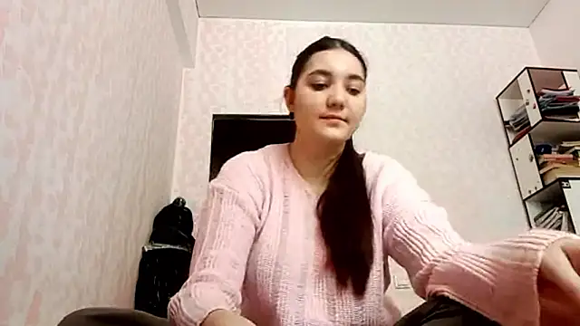 Snapshot of JanineThielman chatting on 02-28-26, 07:41 JanineThielman online show from 02-28-26, 07:41