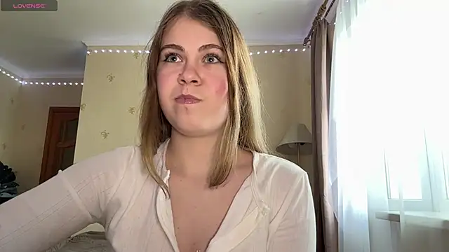 Amy Maev online show from 04-23-26, 12:29