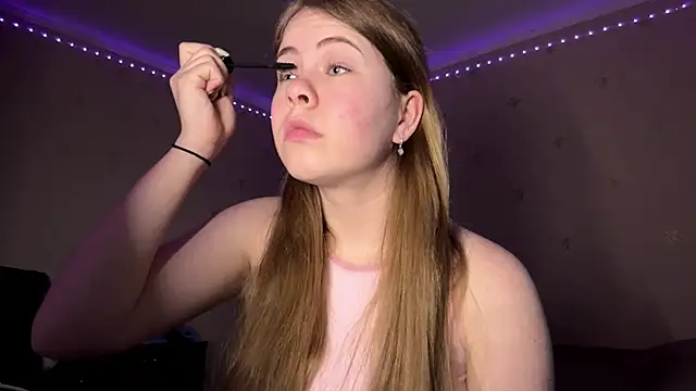 Amy Maev online show from 03-29-26, 03:08