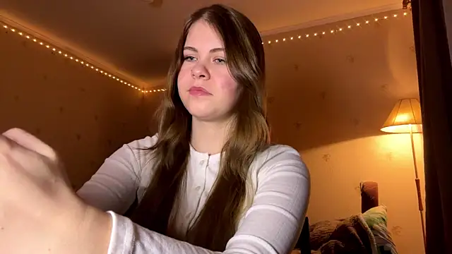 Amy Maev online show from 03-07-26, 05:18