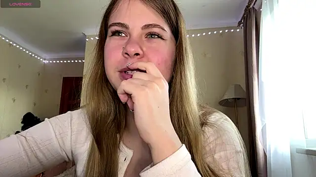Amy Maev online show from 04-23-26, 11:05