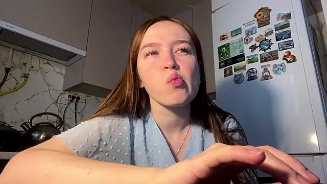 Hanna  Montanna online show from 03-12-26, 01:59