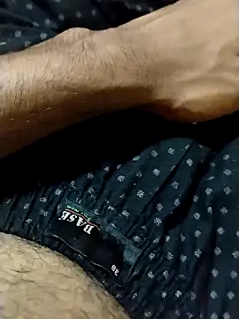 horny boy 45 online show from 04-25-26, 06:27