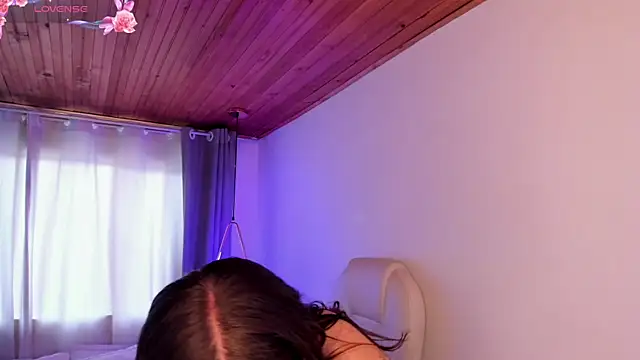 NixieSterling online show from 03-07-26, 07:41