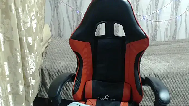 Golden Muse online show from 02-25-26, 09:36