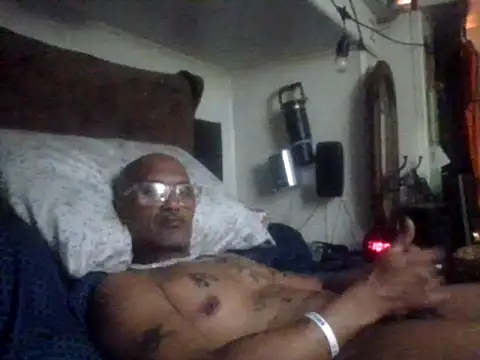 Baddesetboy4ya online show from 02-27-26, 04:01