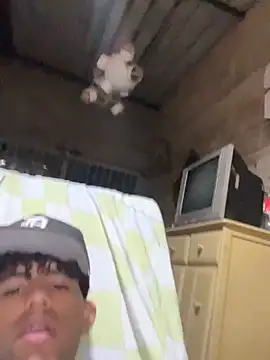 Snapshot of Stickmendez chatting on 02-27-26, 07:52 Stickmendez online show from 02-27-26, 07:52