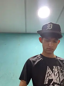 Snapshot of Stickmendez chatting on 02-23-26, 01:18 Stickmendez online show from 02-23-26, 01:18