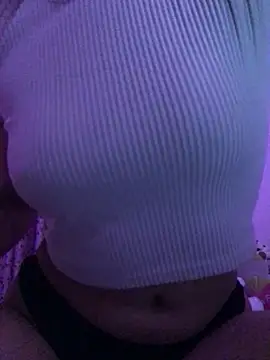 eemilyy22 online show from 02-24-26, 03:29