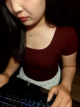 Snapshot of Myna5790 chatting on 02-26-26, 11:43 Myna5790 online show from 02-26-26, 11:43