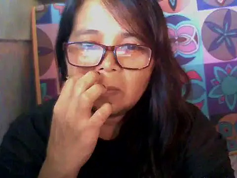 Flowerblossom123 online show from 03-31-26, 08:05