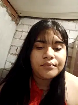 Orianamzn21 online show from 05-06-26, 08:29