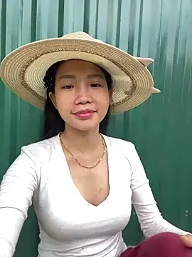 Miumieu2 online show from 04-11-26, 09:02