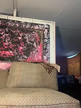 BunnyYT online show from 04-19-26, 05:25