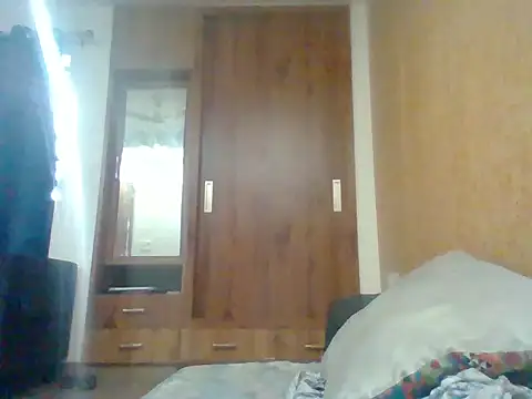 Snapshot of skey321 chatting on 03-21-26, 05:08 skey321 online show from 03-21-26, 05:08