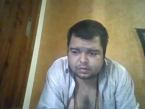 Snapshot of skey321 chatting on 06-02-26, 04:56 skey321 online show from 06-02-26, 04:56