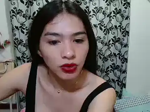 Superhotsofia online show from 02-23-26, 07:31