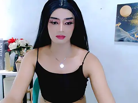 Queeny Cassandra online show from 04-14-26, 05:45