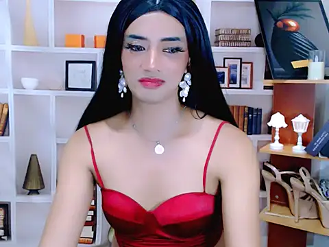 Queeny Cassandra online show from 05-09-26, 02:42