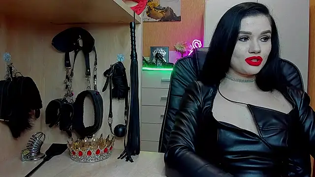 KristiTopxx online show from 04-30-26, 07:54