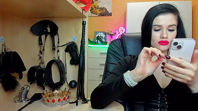 KristiTopxx online show from 03-30-26, 05:47