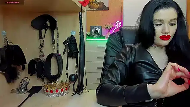 KristiTopxx online show from 05-06-26, 06:12