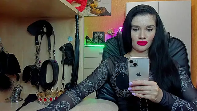 KristiTopxx online show from 05-25-26, 07:01