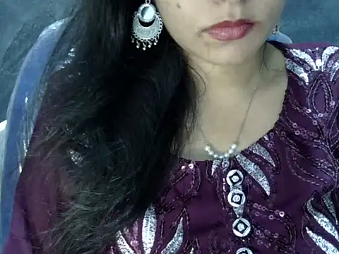 Neha Sharma2 online show from 03-17-26, 11:46