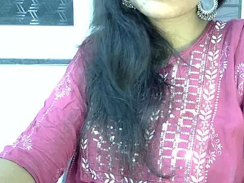 Neha Sharma2 online show from 05-25-26, 12:59