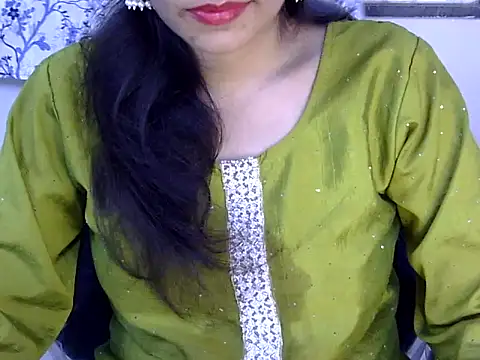 Snapshot of Neha_Sharma2 chatting on 06-30-26, 01:55 Neha Sharma2 online show from 06-30-26, 01:55