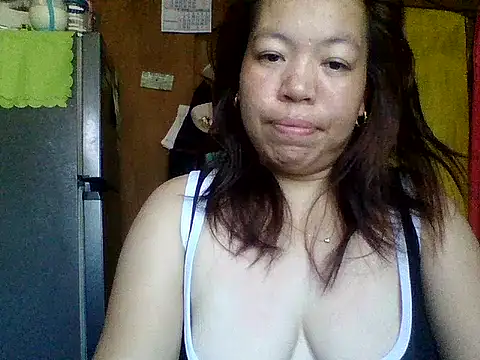 sweet lhyn online show from 06-16-26, 04:34