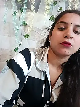 lovely-girl99 online show from 04-07-26, 04:47