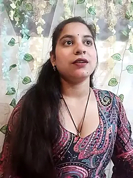 lovely-girl99 online show from 04-09-26, 08:42