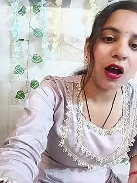 lovely-girl99 online show from 04-04-26, 04:08
