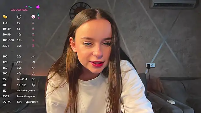 Snapshot of Lizy_Lu chatting on 03-03-26, 12:34 Lizy Lu online show from 03-03-26, 12:34