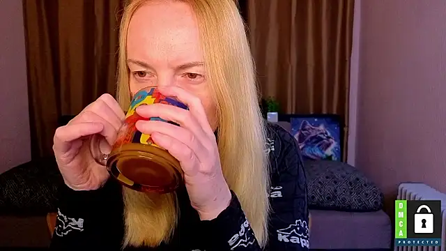 Snapshot of Bella_soulmate chatting on 03-28-26, 06:25 Bella soulmate online show from 03-28-26, 06:25