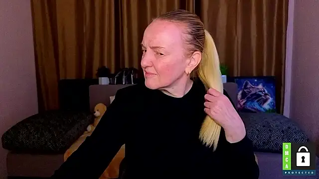 Snapshot of Bella_soulmate chatting on 03-11-26, 06:29 Bella soulmate online show from 03-11-26, 06:29