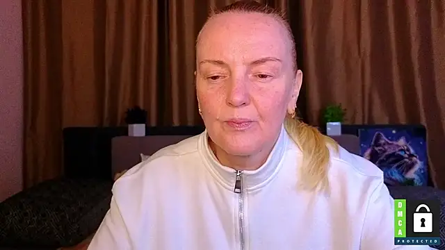 Snapshot of Bella_soulmate chatting on 04-01-26, 11:22 Bella soulmate online show from 04-01-26, 11:22