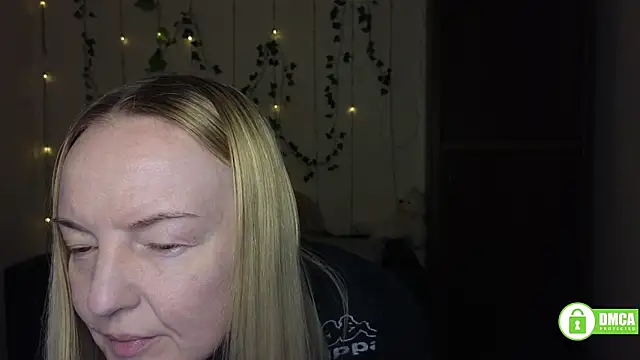 Snapshot of Bella_soulmate chatting on 03-03-26, 12:23 Bella soulmate online show from 03-03-26, 12:23