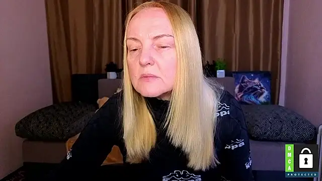 Snapshot of Bella_soulmate chatting on 03-22-26, 12:29 Bella soulmate online show from 03-22-26, 12:29