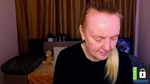 Snapshot of Bella_soulmate chatting on 03-10-26, 12:31 Bella soulmate online show from 03-10-26, 12:31