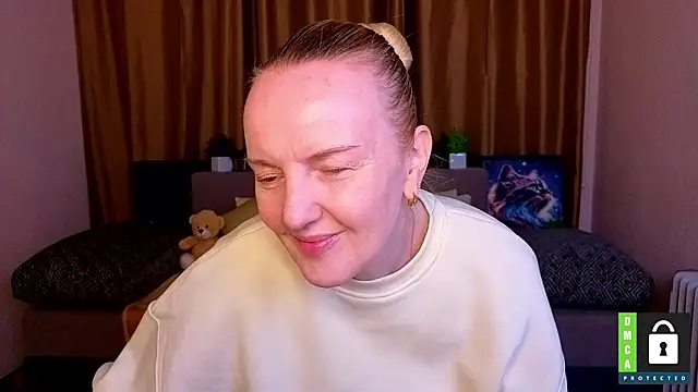 Snapshot of Bella_soulmate chatting on 03-13-26, 06:29 Bella soulmate online show from 03-13-26, 06:29