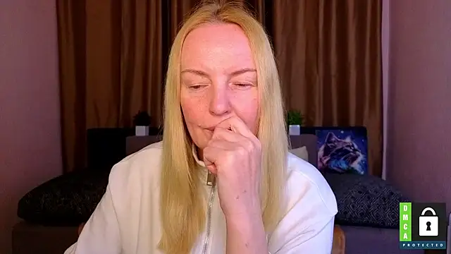 Snapshot of Bella_soulmate chatting on 04-03-26, 05:25 Bella soulmate online show from 04-03-26, 05:25