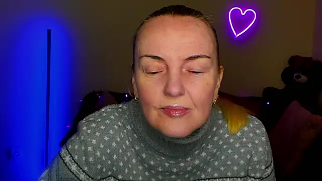 Bella soulmate online show from 04-25-26, 05:32
