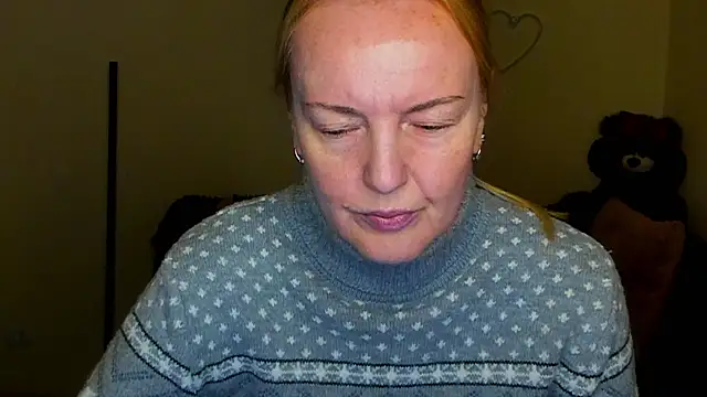 Snapshot of Bella_soulmate chatting on 04-11-26, 05:26 Bella soulmate online show from 04-11-26, 05:26