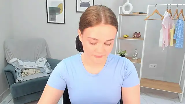 Liana Bert online show from 02-27-26, 10:15