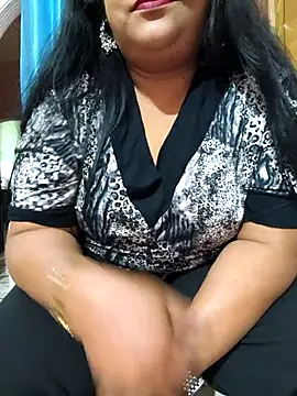 Moonae online show from 03-29-26, 11:34